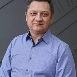 Михаил